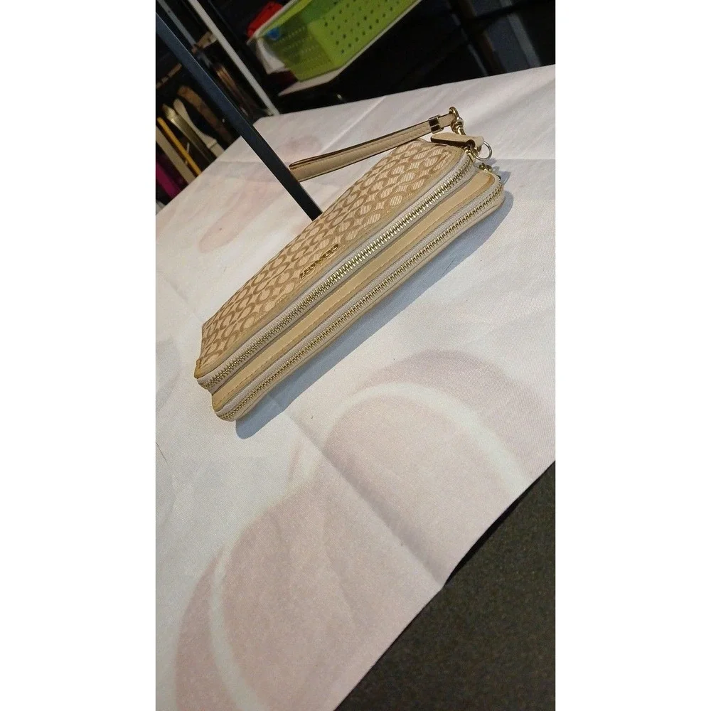 Coach Madison Op Art double-zip wallet wristlet